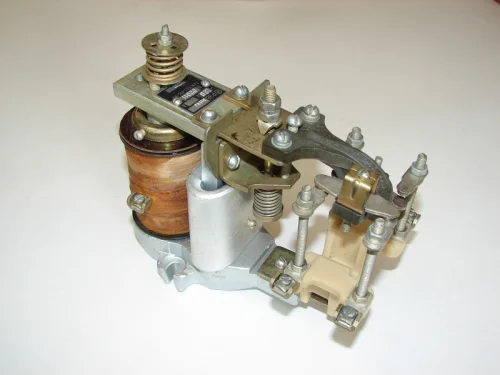 РЭВ-812 110В фото 3